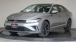 New 2025 Volkswagen Jetta SE image 1