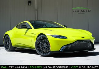 Used 2023 Aston Martin V8 Vantage Coupe image 1