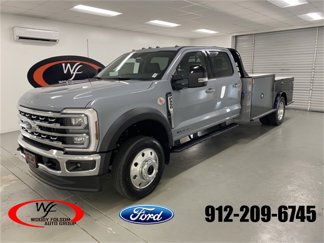 New 2025 Ford F550 4x4 Crew Cab Super Duty image 1