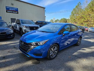 Used 2023 Nissan Versa SV image 1