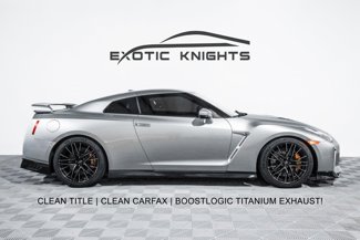 Used 2021 Nissan GT-R Premium image 1