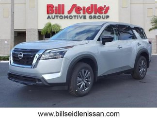 New 2025 Nissan Pathfinder S image 1