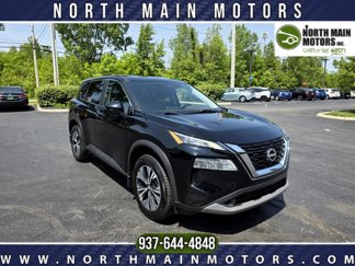 Used 2022 Nissan Rogue SV image 1