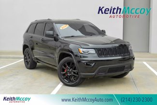 Used 2020 Jeep Grand Cherokee Laredo image 1
