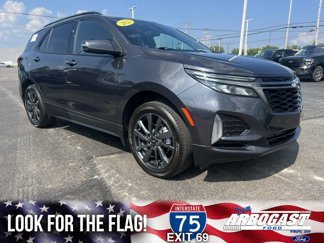 Used 2023 Chevrolet Equinox RS w/ RS Leather Package image 1