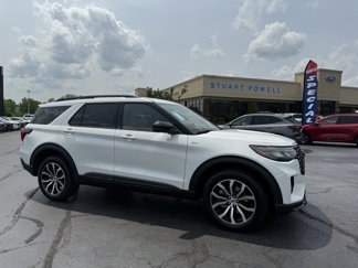 New 2025 Ford Explorer ST-Line image 1