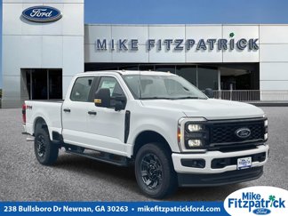 New 2025 Ford F250 4x4 Crew Cab Super Duty image 1