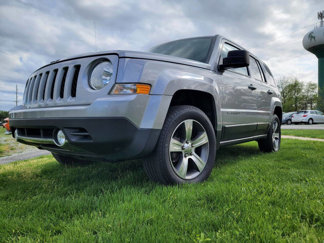 Used 2017 Jeep Patriot High Altitude image 1