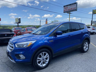 Used 2017 Ford Escape SE image 1