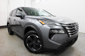 Used 2024 Nissan Rogue SV image 1