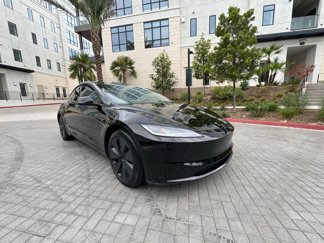 Used 2024 Tesla Model 3 Standard Range image 1