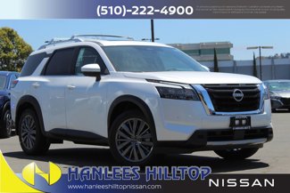 New 2025 Nissan Pathfinder SL w/ SL Premium Package image 1