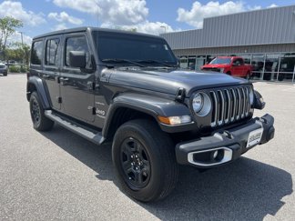 Used 2019 Jeep Wrangler Unlimited Sahara image 1