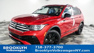 New 2024 Volkswagen Tiguan SE R-Line image 1