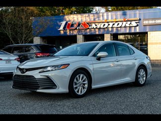 Used 2022 Toyota Camry LE w/ Convenience Package image 1