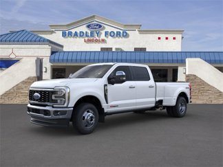 New 2025 Ford F350 4x4 Crew Cab DRW Super Duty image 1