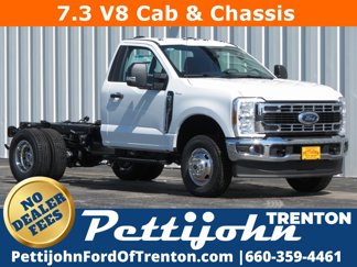 New 2025 Ford F350 XL image 1