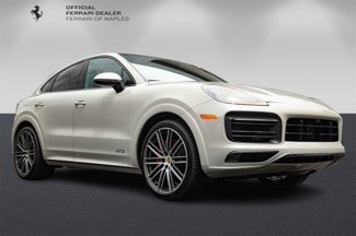 Used 2022 Porsche Cayenne GTS image 1