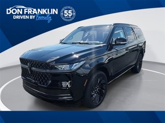 New 2025 Lincoln Navigator Reserve image 1