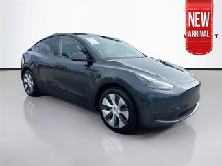 Used 2024 Tesla Model Y Long Range image 1