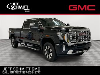 New 2025 GMC Sierra 3500 Denali w/ Denali Reserve Package image 1