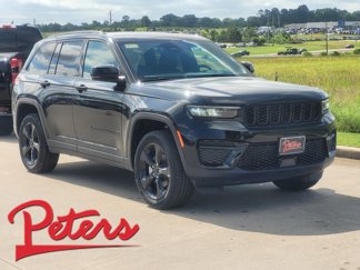 New 2025 Jeep Grand Cherokee Altitude image 1