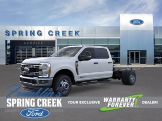 New 2026 Ford F350 4x4 Crew Cab DRW Super Duty image 1