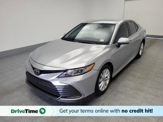 Used 2021 Toyota Camry LE image 1