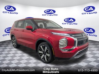 New 2025 Mitsubishi Outlander SE image 1