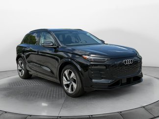 New 2025 Audi Q6 e-tron Prestige image 1