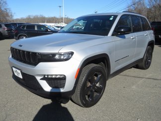 Used 2024 Jeep Grand Cherokee Limited w/ Black Appearance Package image 1