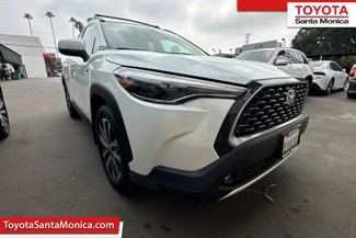 Used 2022 Toyota Corolla Cross XLE image 1