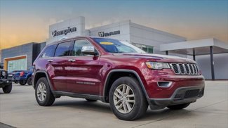 Certified 2018 Jeep Grand Cherokee Laredo image 1
