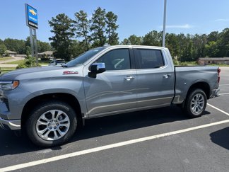 New 2025 Chevrolet Silverado 1500 LTZ image 1