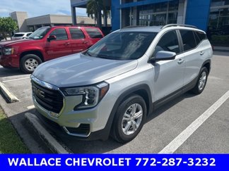 Certified 2022 GMC Terrain SLE w/ Driver Convenience Package image 1