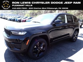 New 2025 Jeep Grand Cherokee Altitude image 1