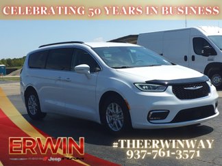Certified 2022 Chrysler Pacifica Touring-L image 1