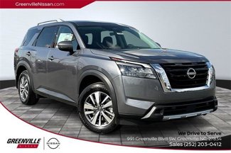 New 2025 Nissan Pathfinder SL image 1