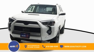 Used 2023 Toyota 4Runner TRD Off-Road Premium image 1