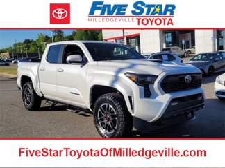 New 2025 Toyota Tacoma TRD Sport image 1