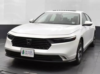 Used 2023 Honda Accord EX image 1
