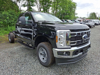 New 2025 Ford F350 XL w/ XL Chrome Package image 1
