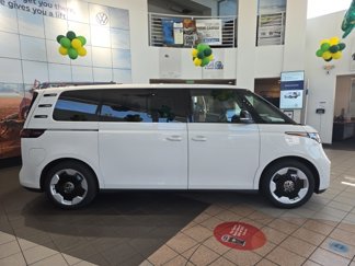 New 2025 Volkswagen ID. Buzz Pro S image 1