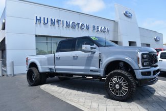 Used 2025 Ford F450 Lariat w/ FX4 Off-Road Package image 1
