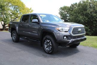Used 2019 Toyota Tacoma TRD Off-Road image 1