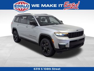 New 2025 Jeep Grand Cherokee L Limited w/ Black Appearance Package image 1
