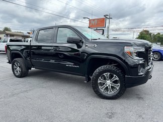 Used 2020 GMC Sierra 1500 SLE image 1