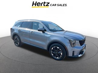 Used 2024 Kia Sorento S image 1