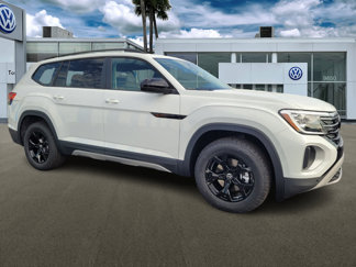 New 2025 Volkswagen Atlas Peak Edition SE image 1