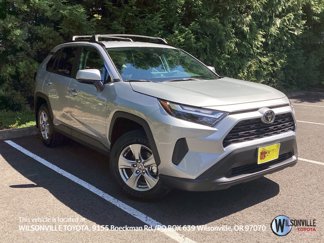Used 2025 Toyota RAV4 XLE image 1